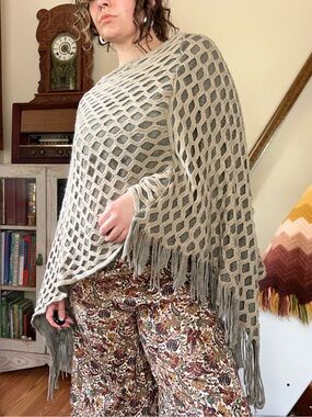Lightweight Taupe Cream Knit Poncho Sheer Open Weave Tassels Shaw Boho Shaw